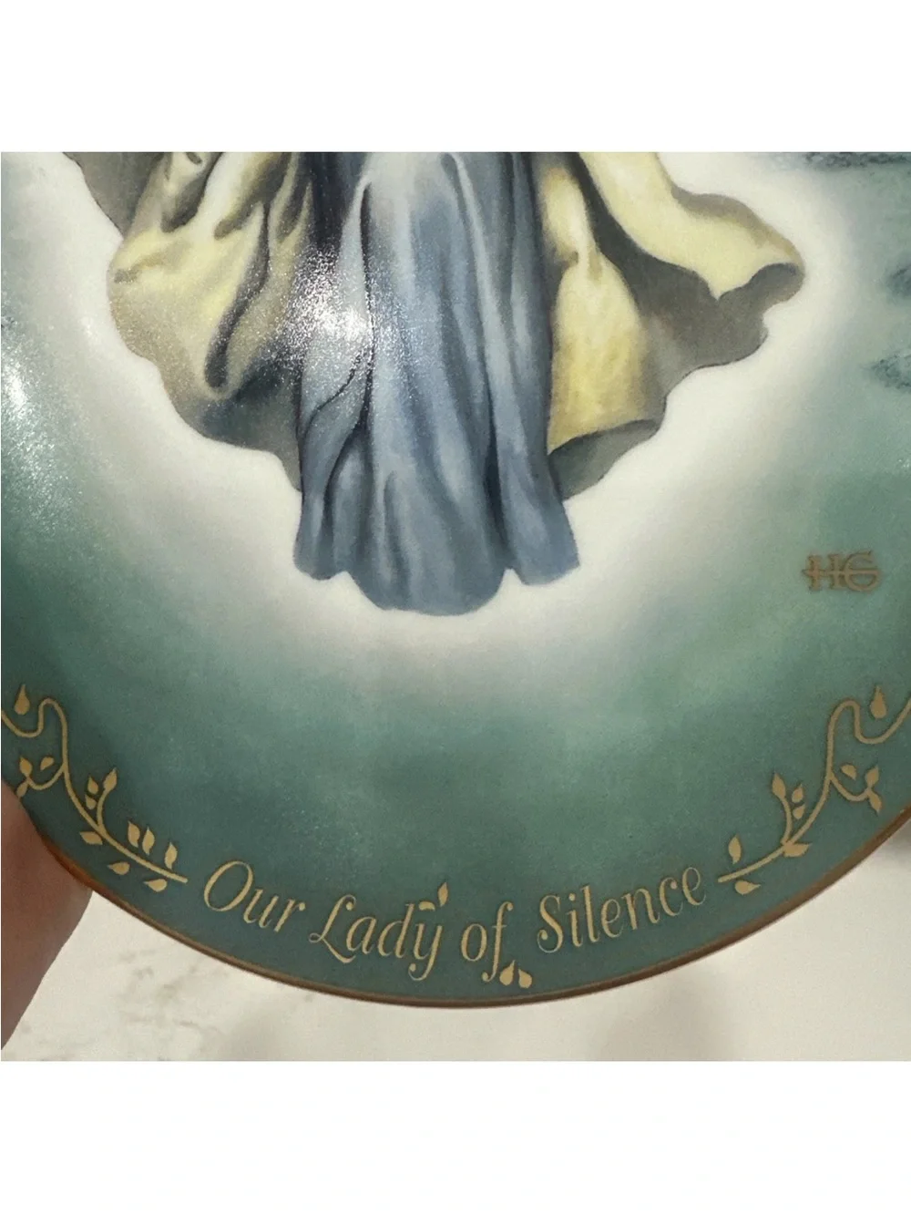 Our Lady of Silence Visions of Our Lady Bradford Exchange Hector Garrido